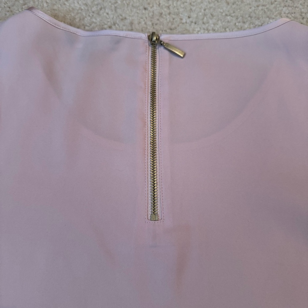 Express Short Sleeve Top - Picture 7 of 8